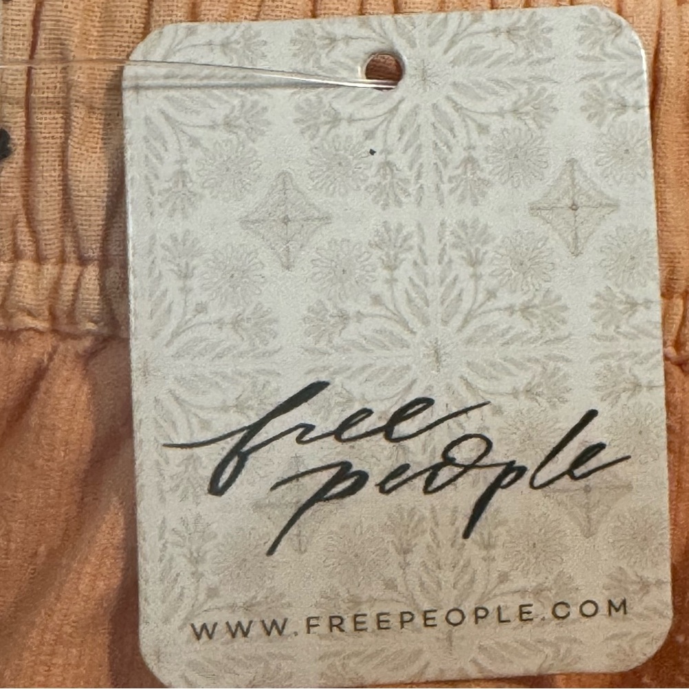 FREE PEOPLE We The Free Nice Choice
Cord Jeans - Picture 8 of 9